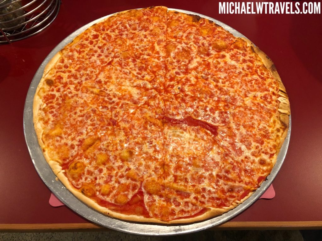 Did I Finish Pete & Elda's XXL Pizza In The Whole Pie Eater's Challenge