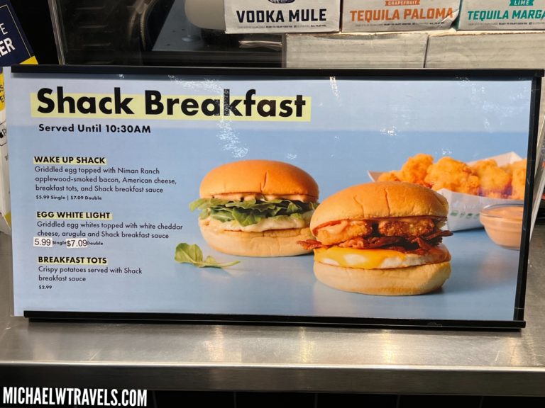 Food Review Shake Shack "Wake Up Shack" Breakfast Sandwich at LGA 3